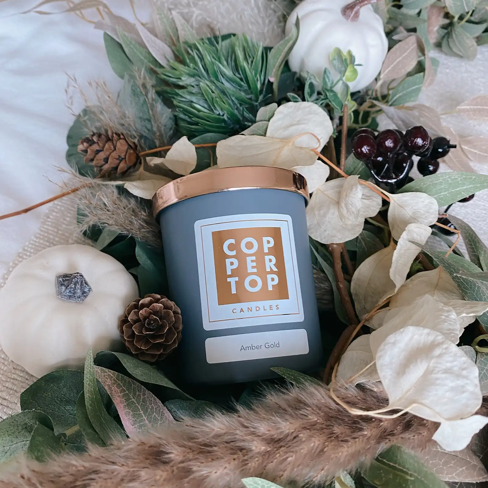 Thumbnail: Amber Gold Aromatherapy Soy Wax Candle