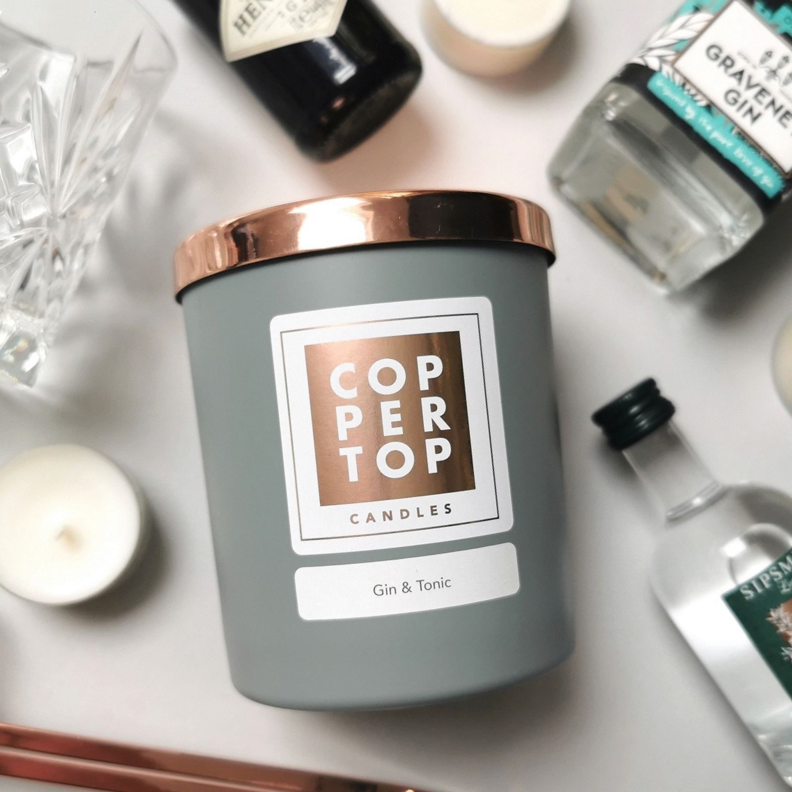 Thumbnail: Gin & Tonic Aromatherapy Soy Wax Candle