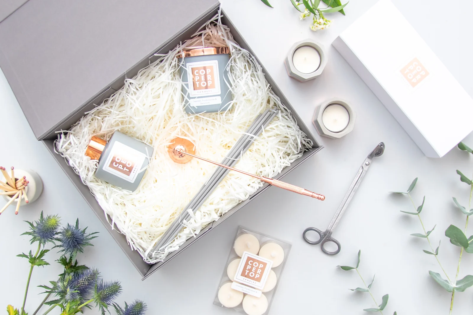 Medium Aromatherapy Candle & Room Diffuser Gift Set